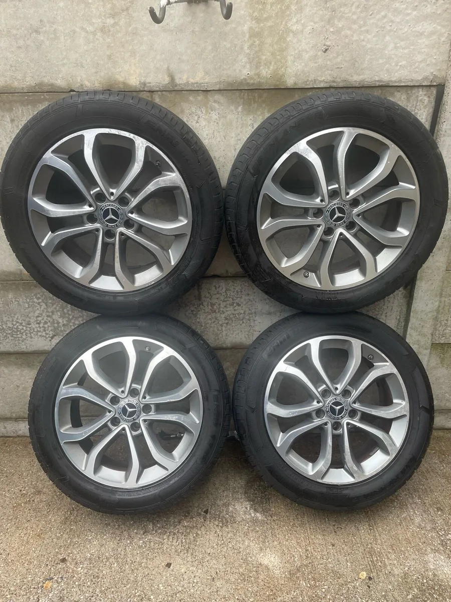 17” Mercedes alloys - Image 1