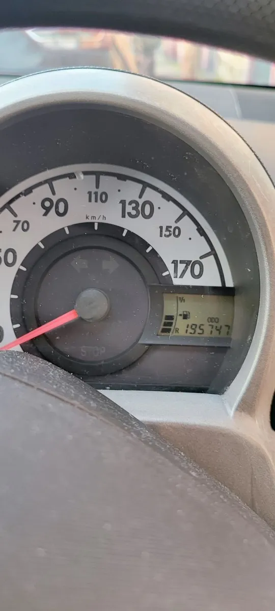 Peugeot 107 2006 - Image 2