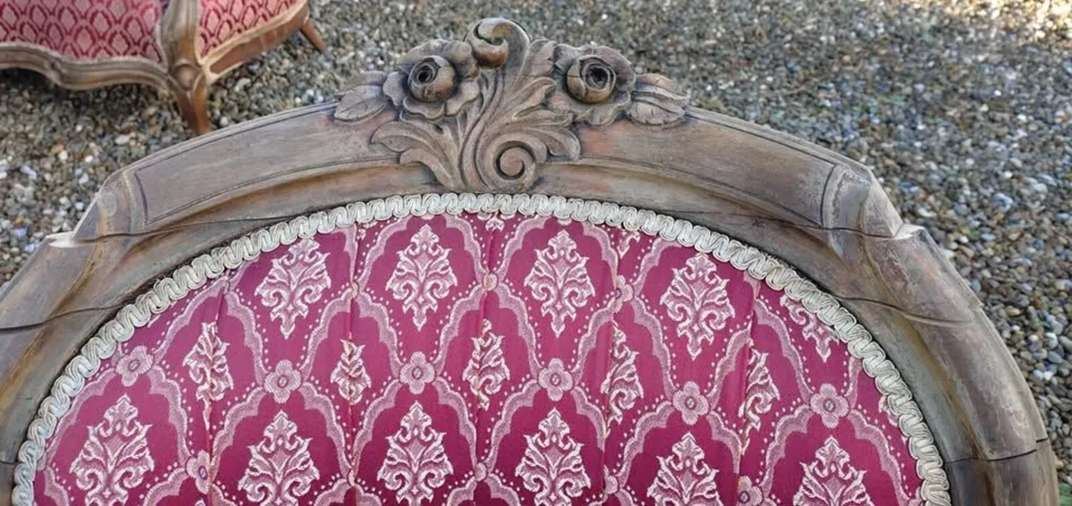 Vintage Couch & Two Chairs (water Damaged). - Image 4