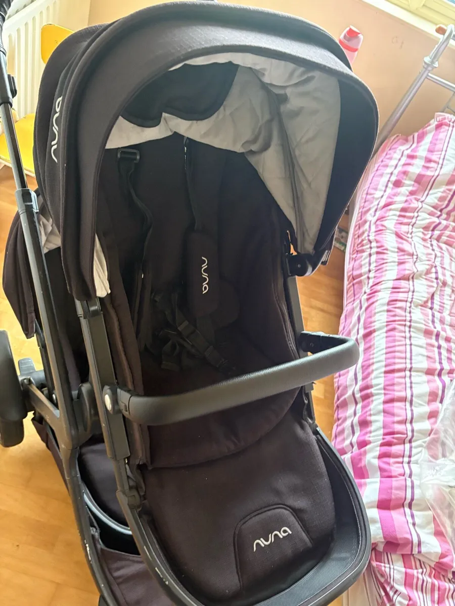 Nuna Demi Grow - double travel system - Image 3