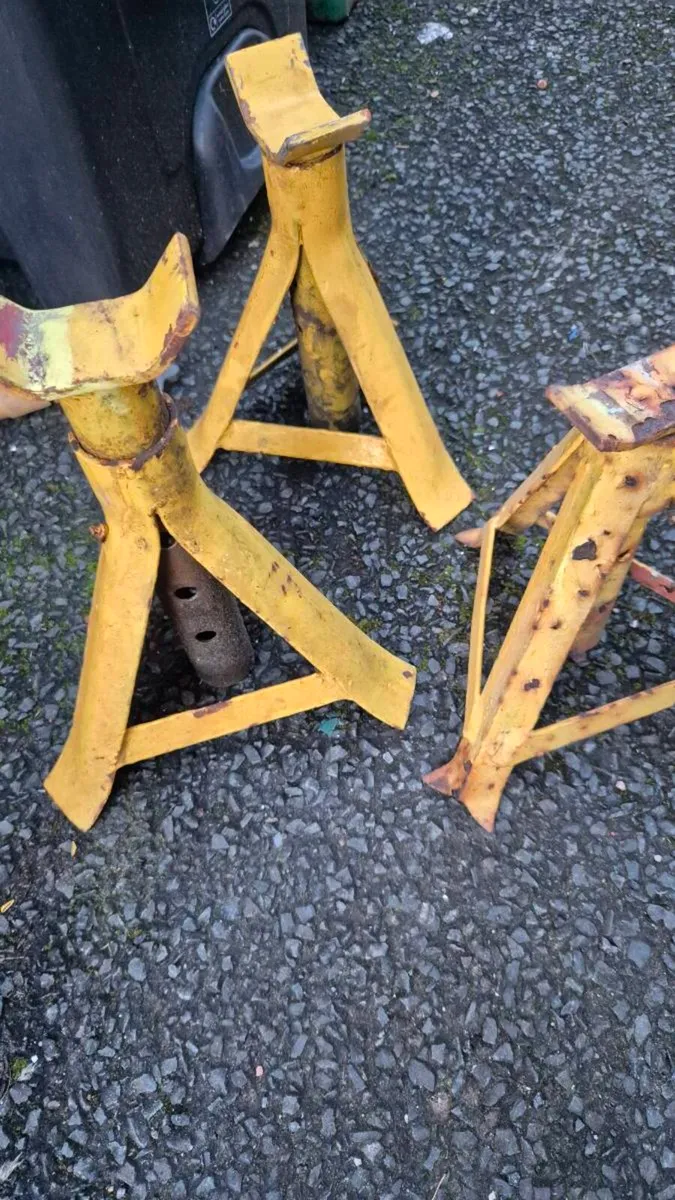 Axle stands jack lift