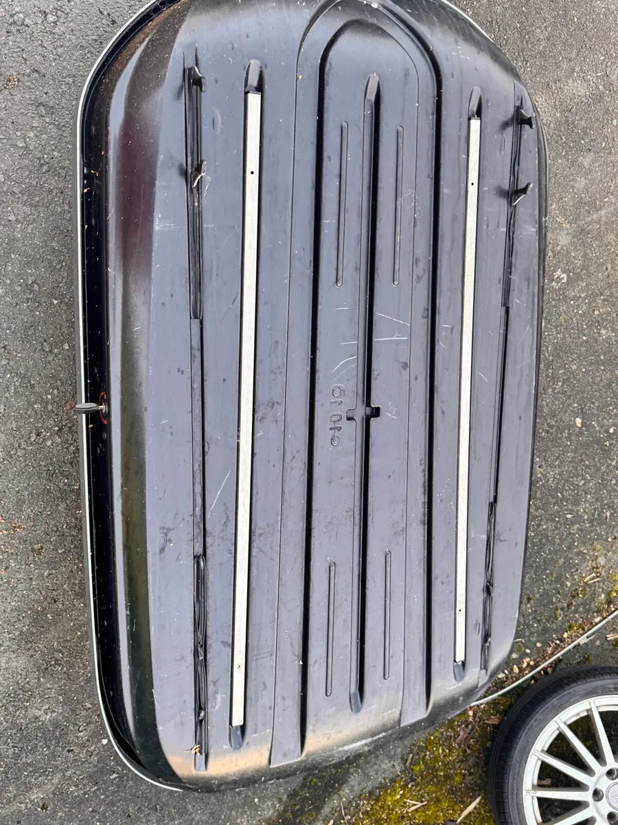 Genuine Audi Roof Box + Q5 Roof Bars (OEM Set) - Image 4