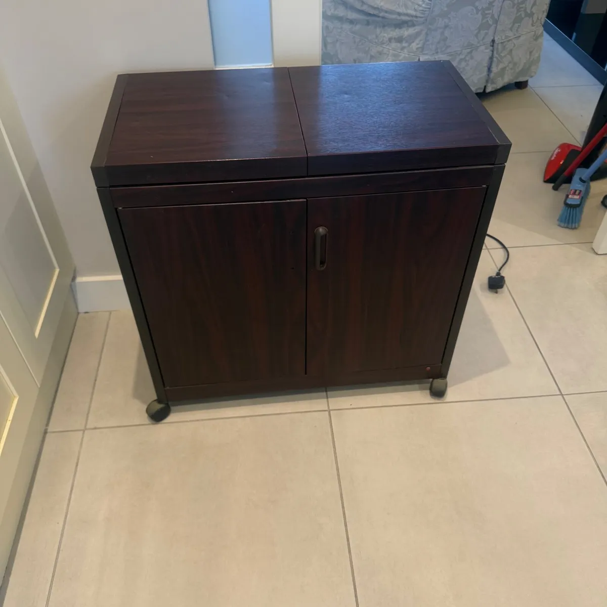 Hostess trolly - Image 2