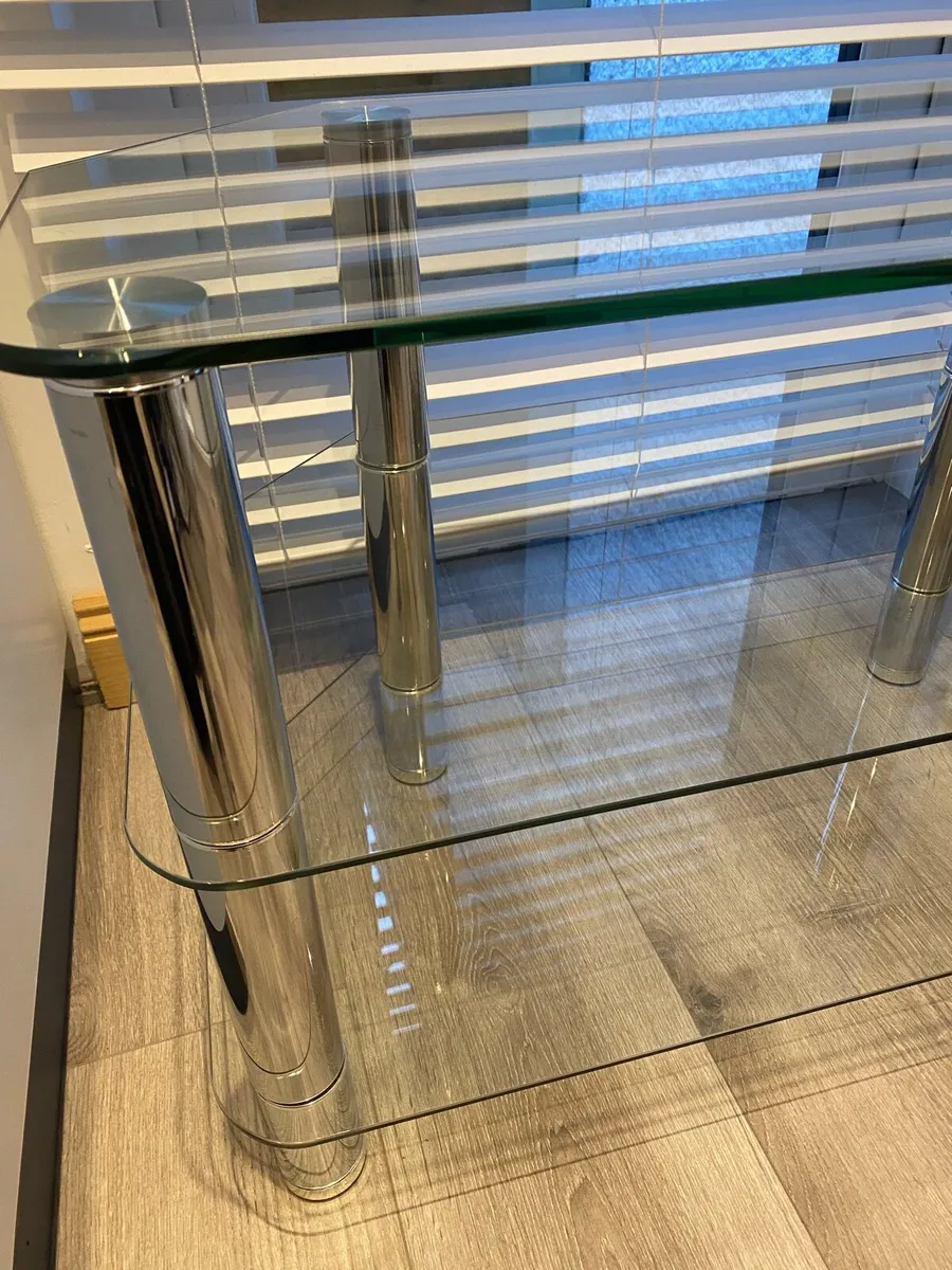 Compact size corner TV Unit - Image 2