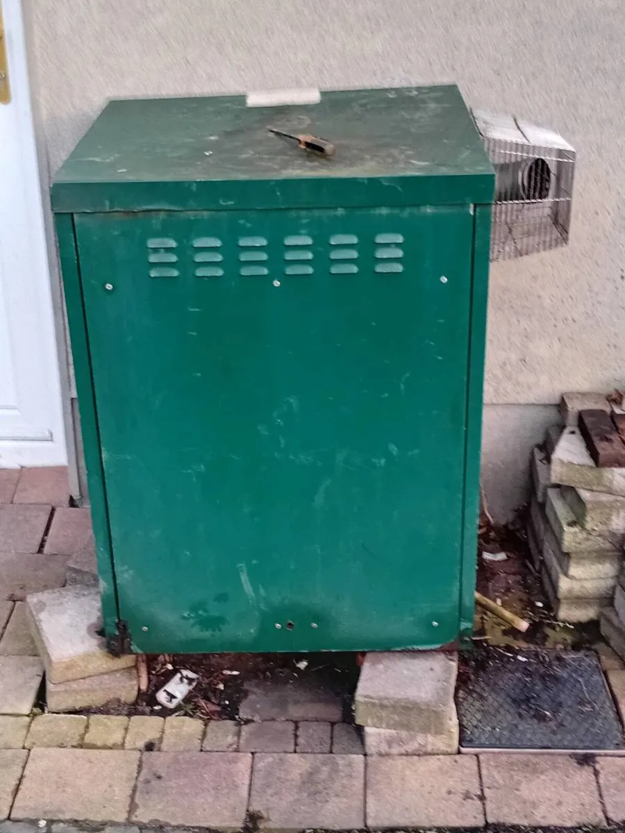Oil condensing boiler and tank - Image 2