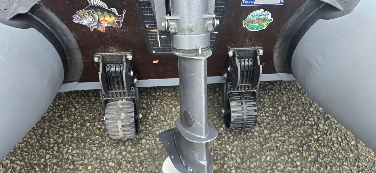 Inflatable Boat & Yamaha Engine - Image 4