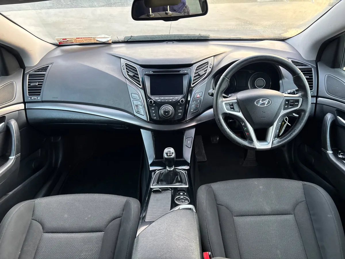 2013 Hyundai i40.   Diesel - Image 4
