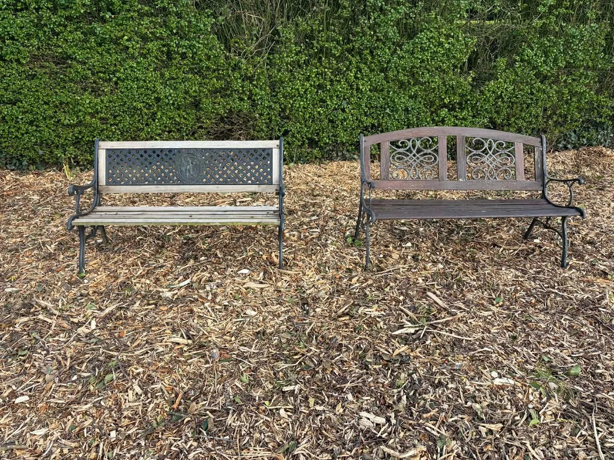 2 cast iron garden bench - Image 1