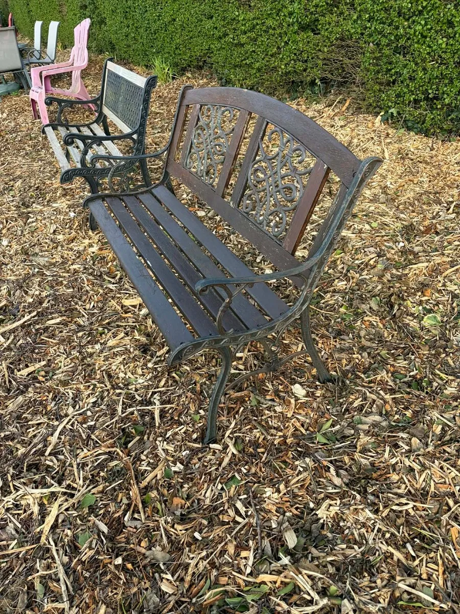2 cast iron garden bench - Image 2