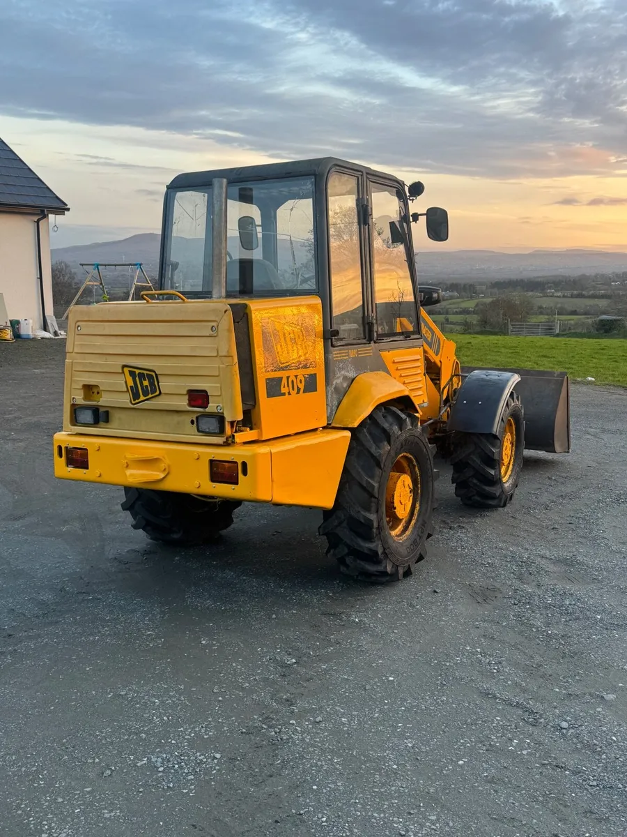 JCB 409 - Image 4