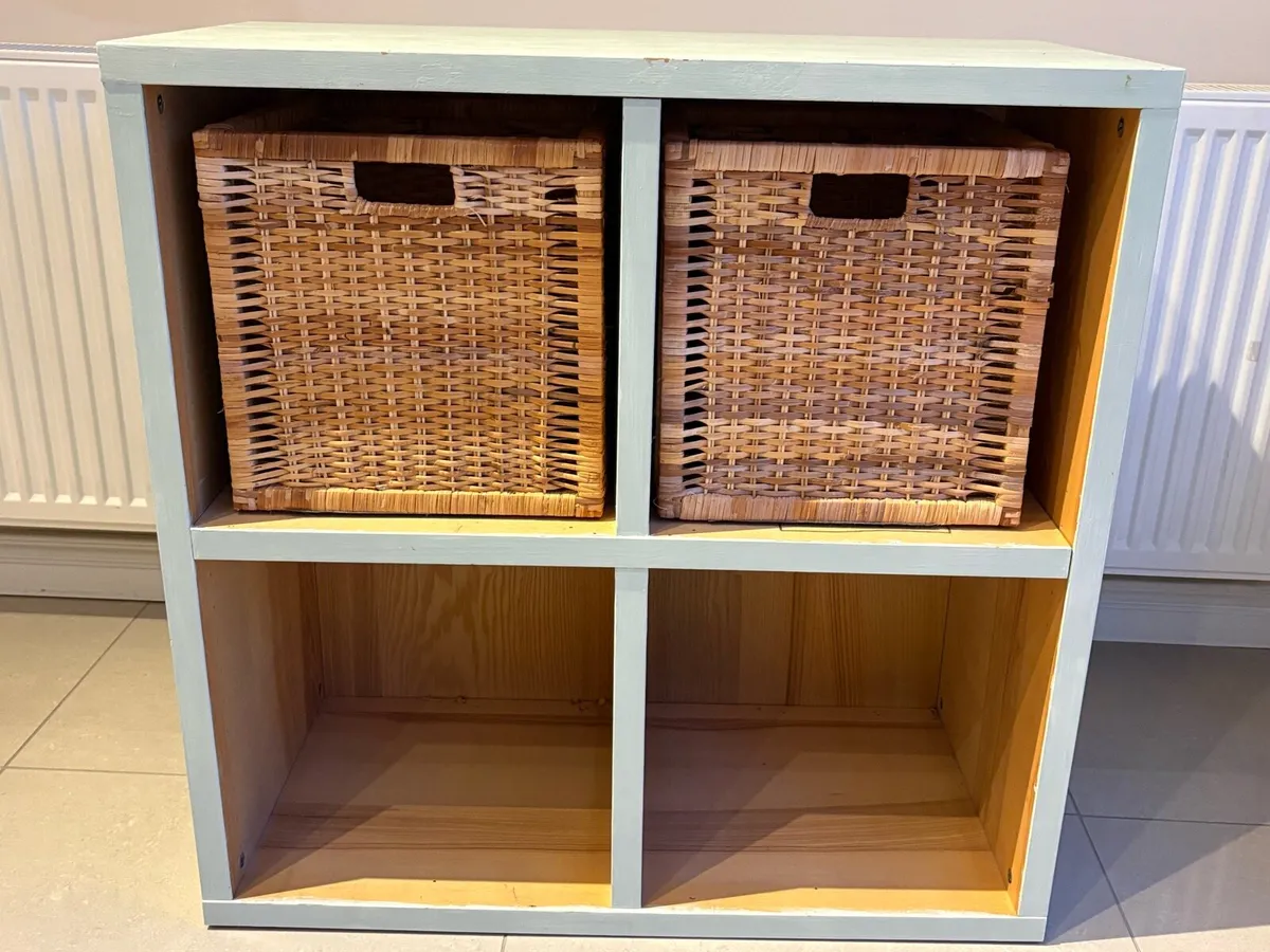 FREE - storage/shelving unit