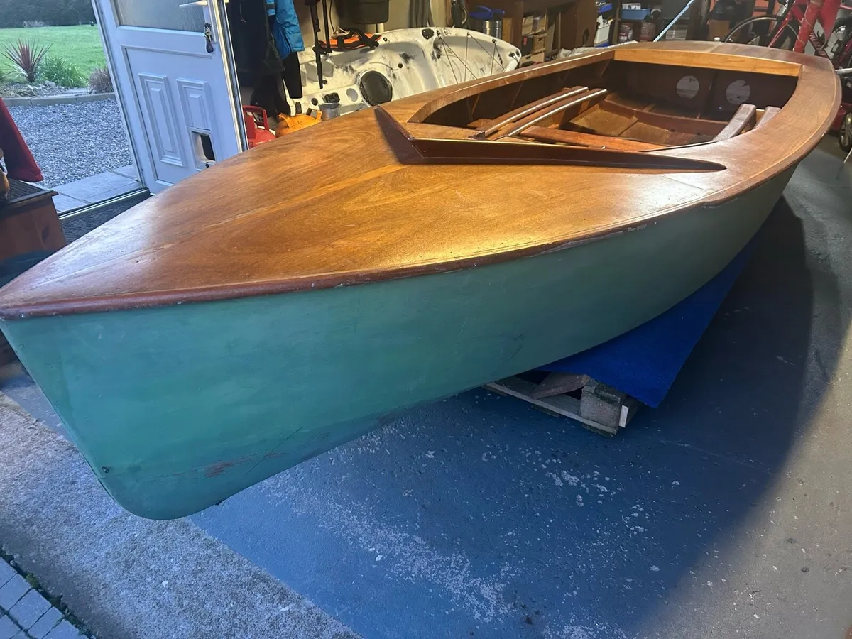 GP14 Sailing dinghy hull - Image 2