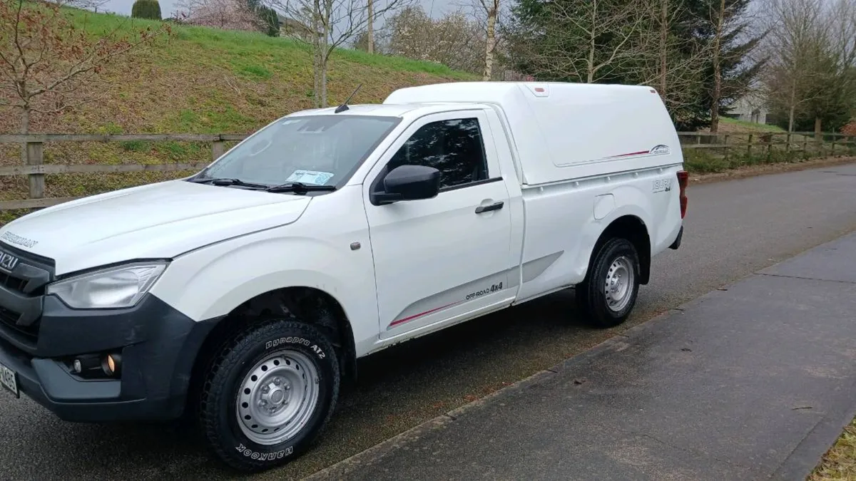 221 Isuzu dmax single cab 4x4 - Image 2