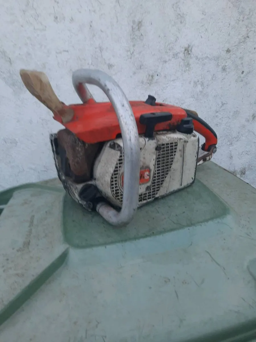 Old stihl vintage chainsaw - Image 3