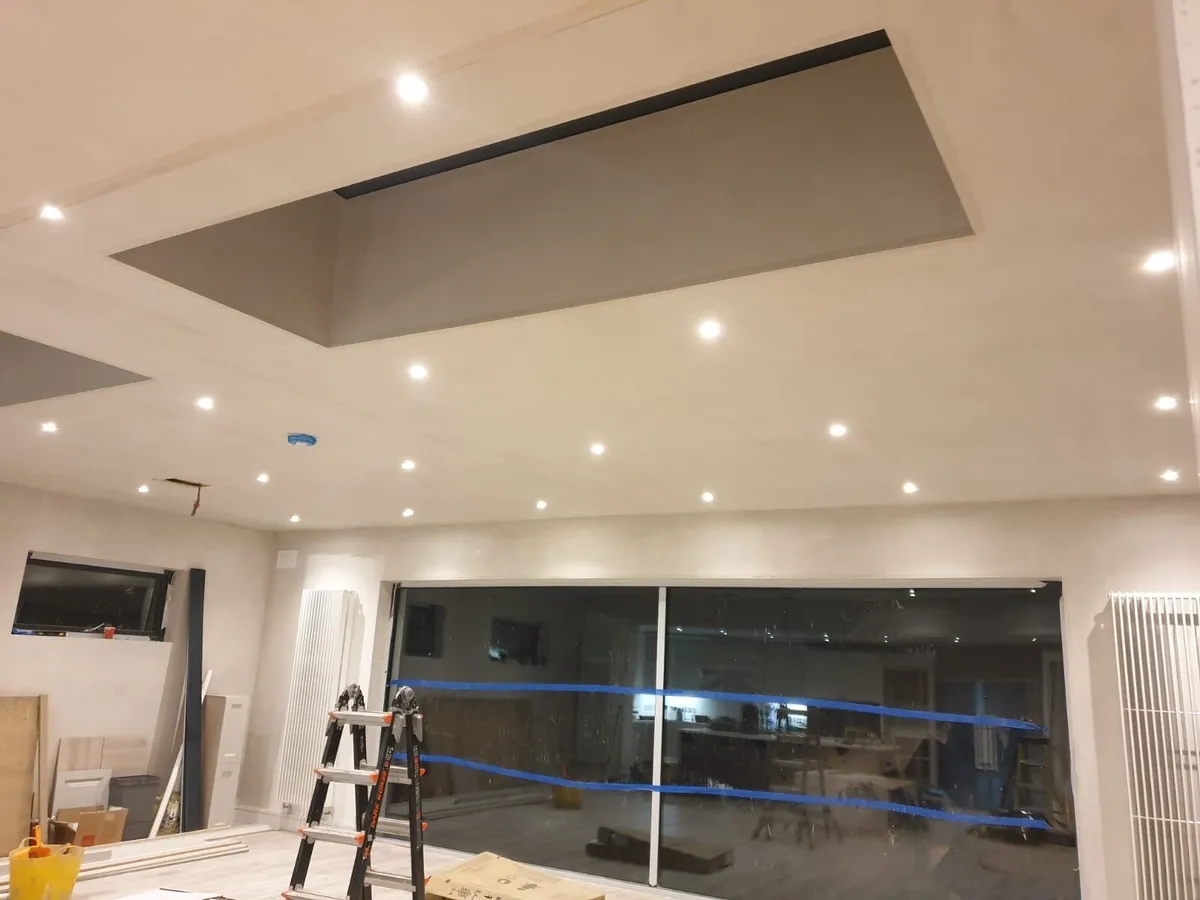 ELECTRICIAN - Image 3