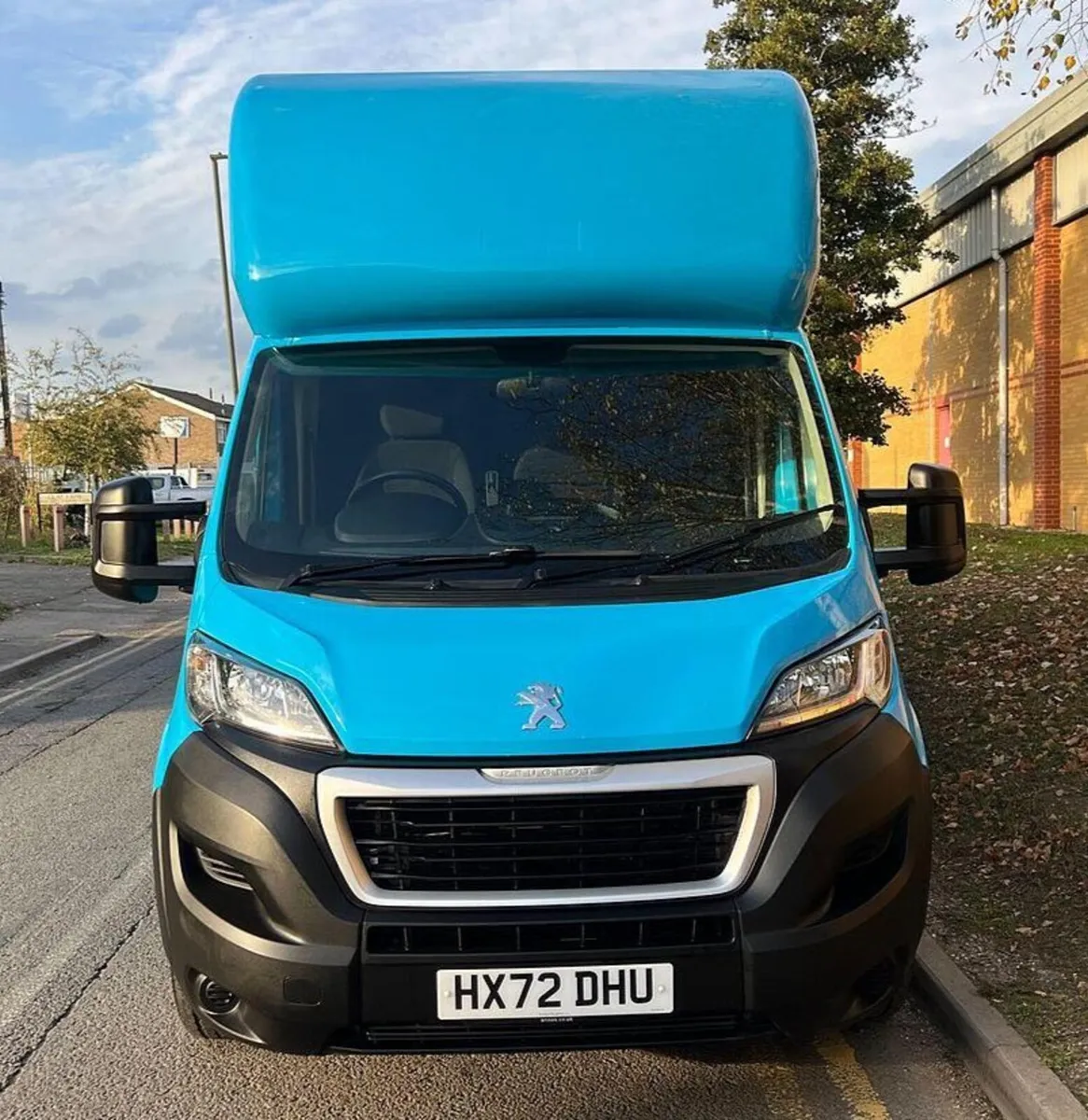 2022 Peugeot Boxer Luton Box Van - Image 3