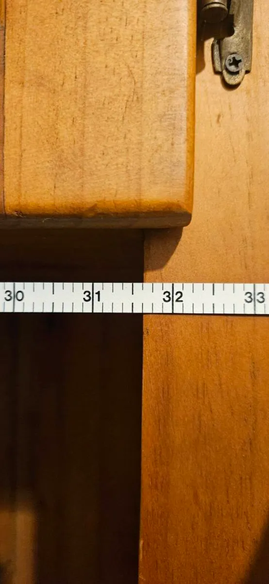 Corner display/TV unit - Image 4