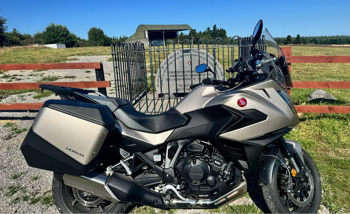 Honda NT1100 - Image 1