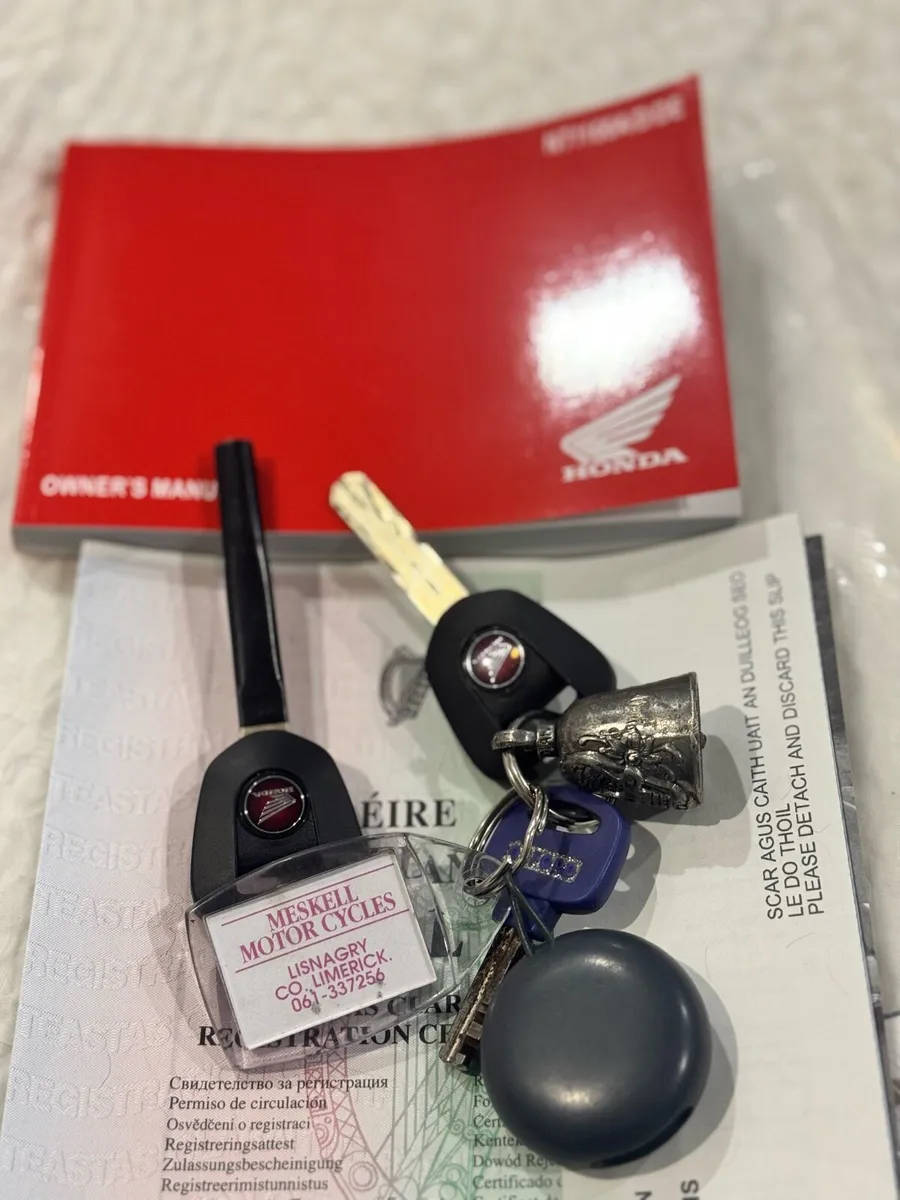 Honda NT1100 - Image 2