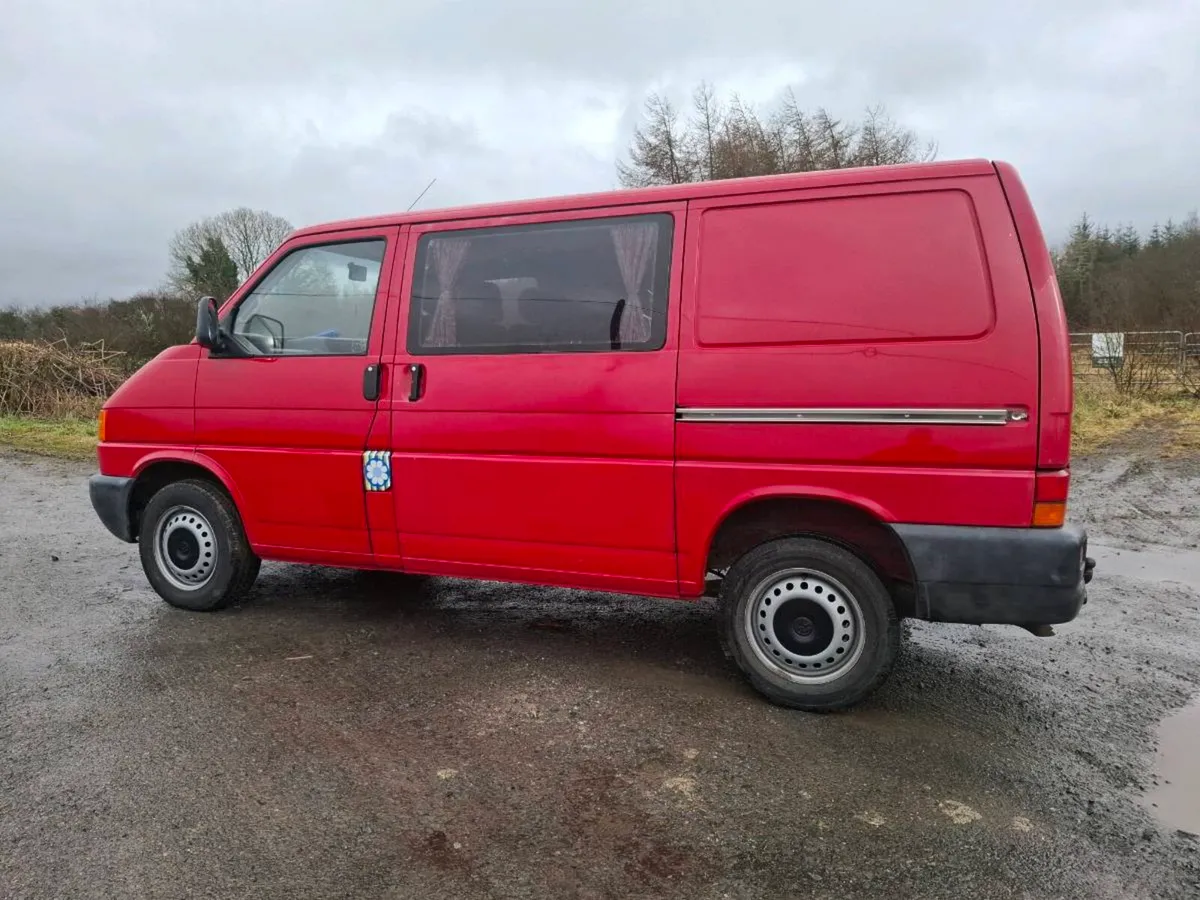 Volkswagen transporter - Image 4