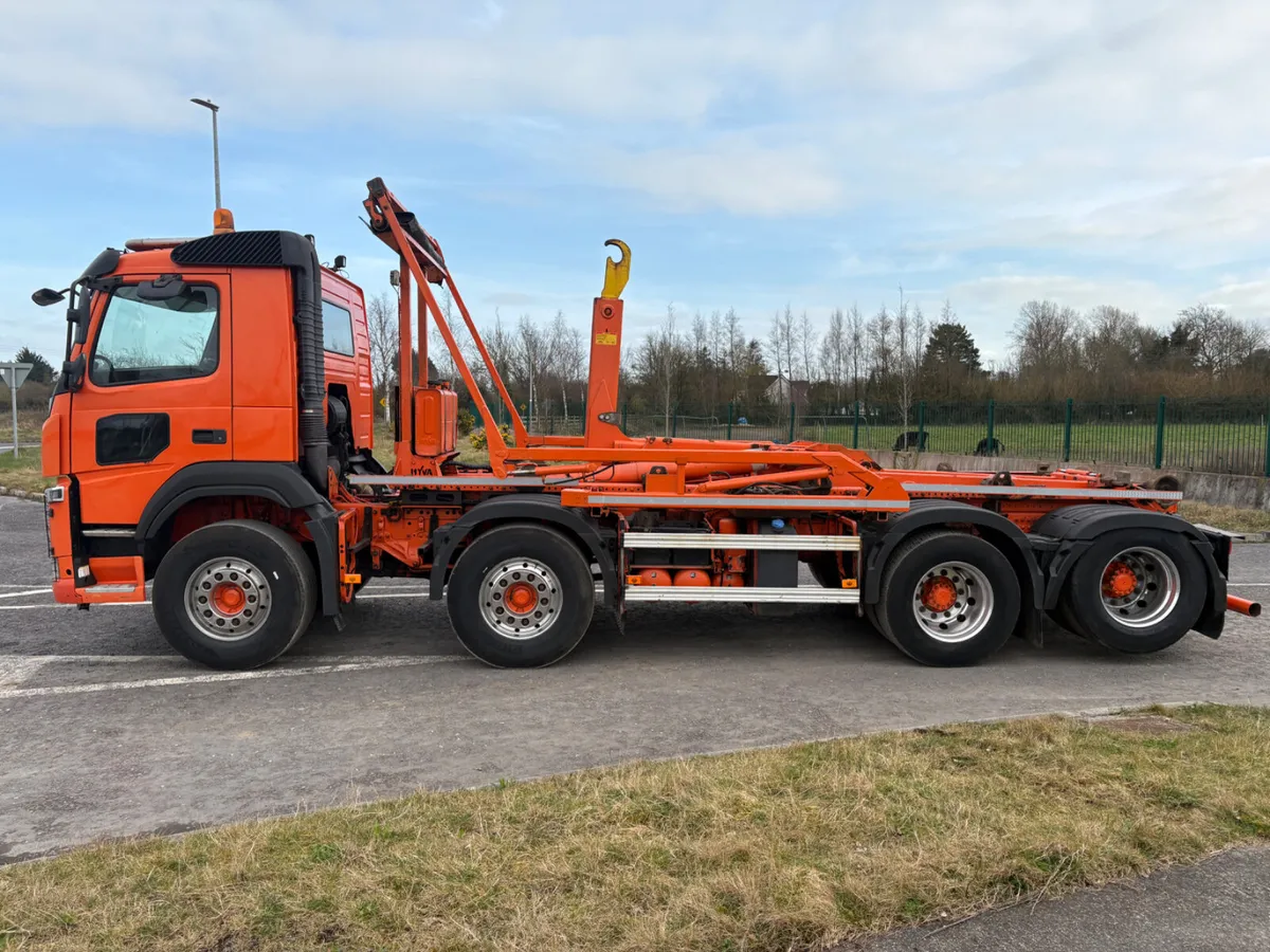 Volvo FM500 Hyva Hookloader - Image 4