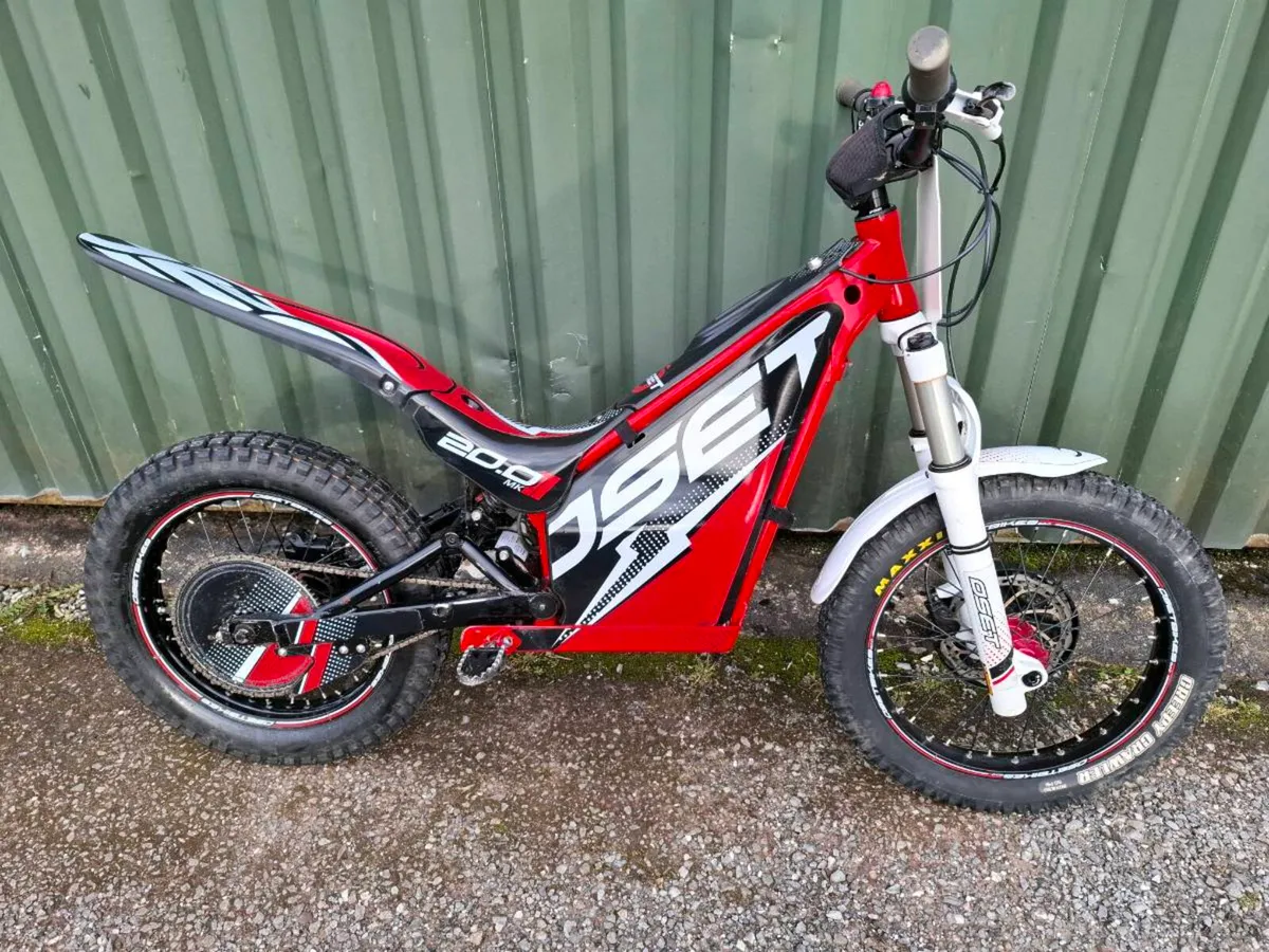 Oset 20 trial bike - Image 2