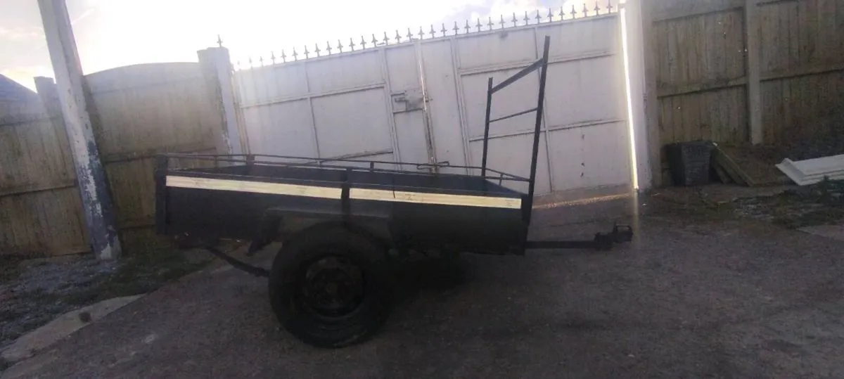 6/4 fully steel car trailer in good cond for sale - Image 3