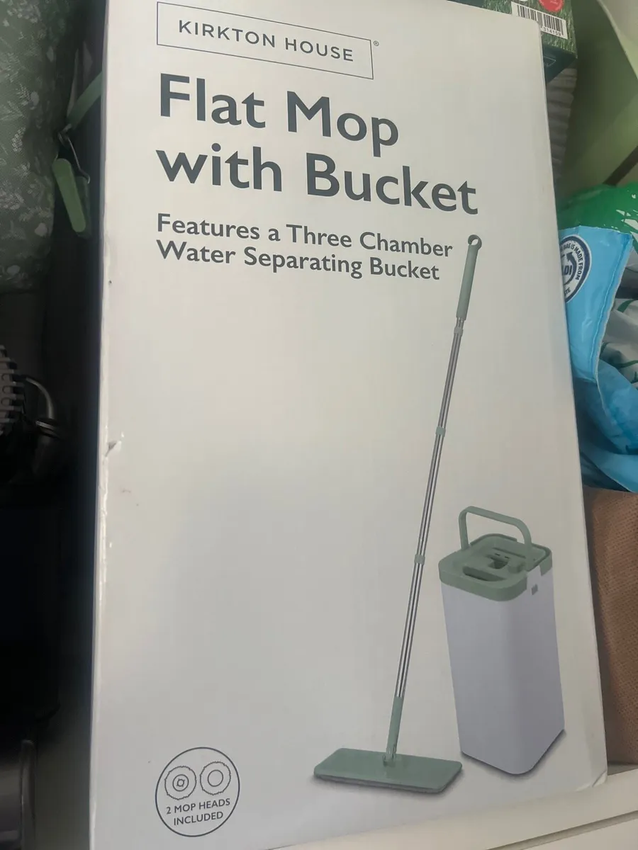 Mop and bucket - Image 2