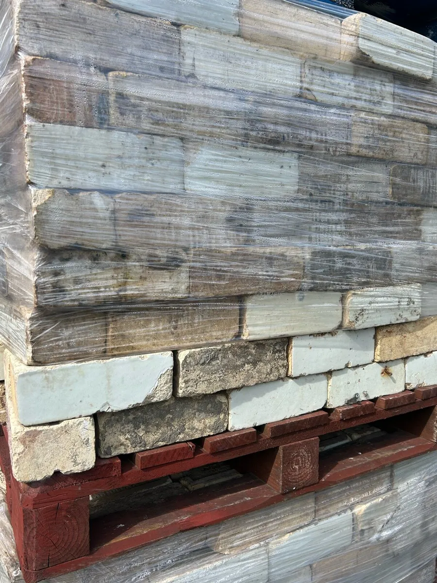 Reclaimed bricks - Image 2