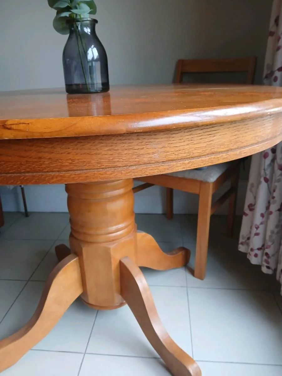Solid wood extendable table - Image 2