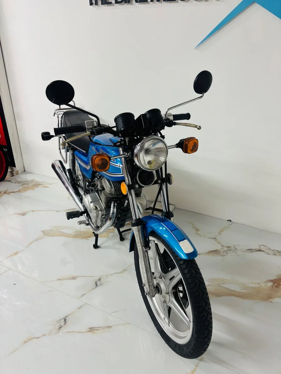 Honda cb125t 1981 - Image 4