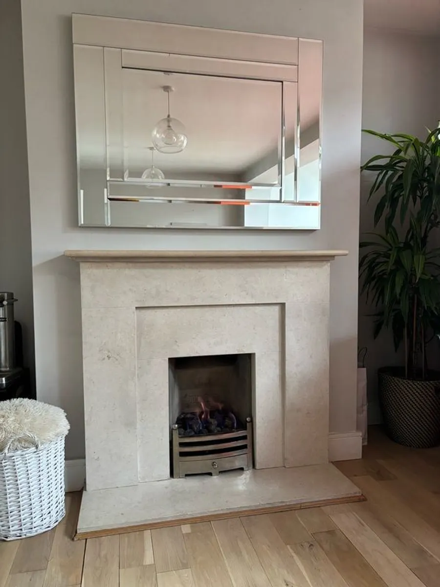 Fireplace and gas fire - Image 4