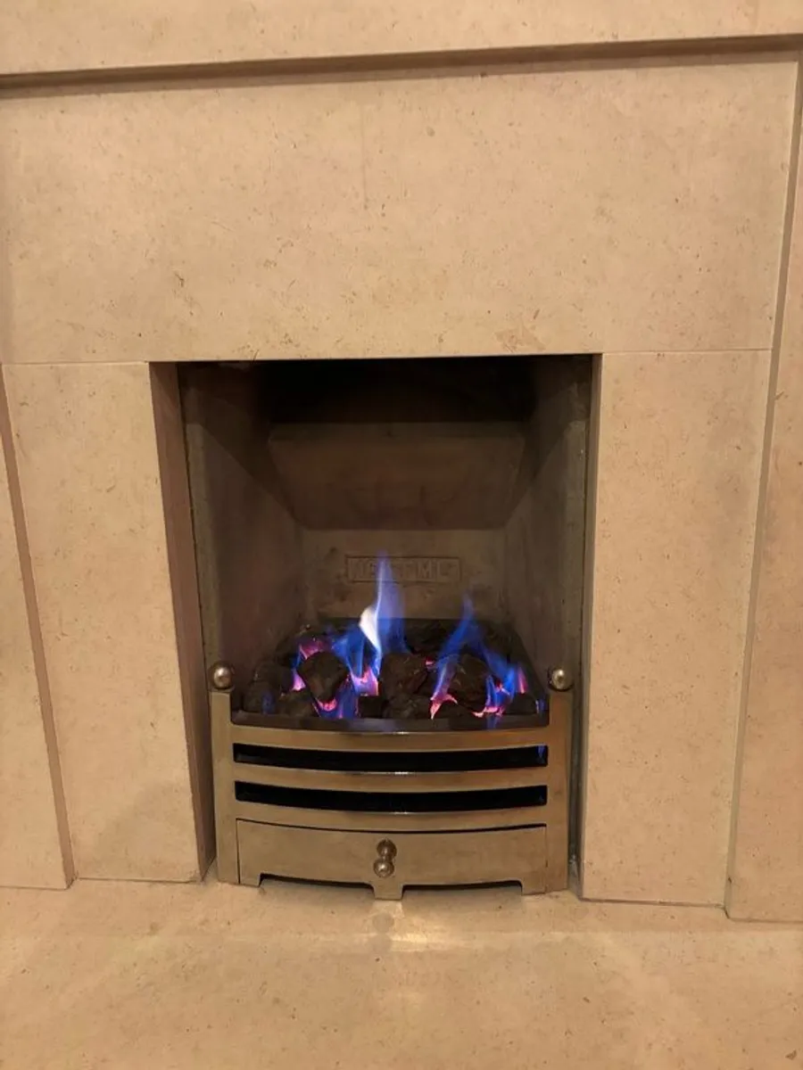 Fireplace and gas fire - Image 2