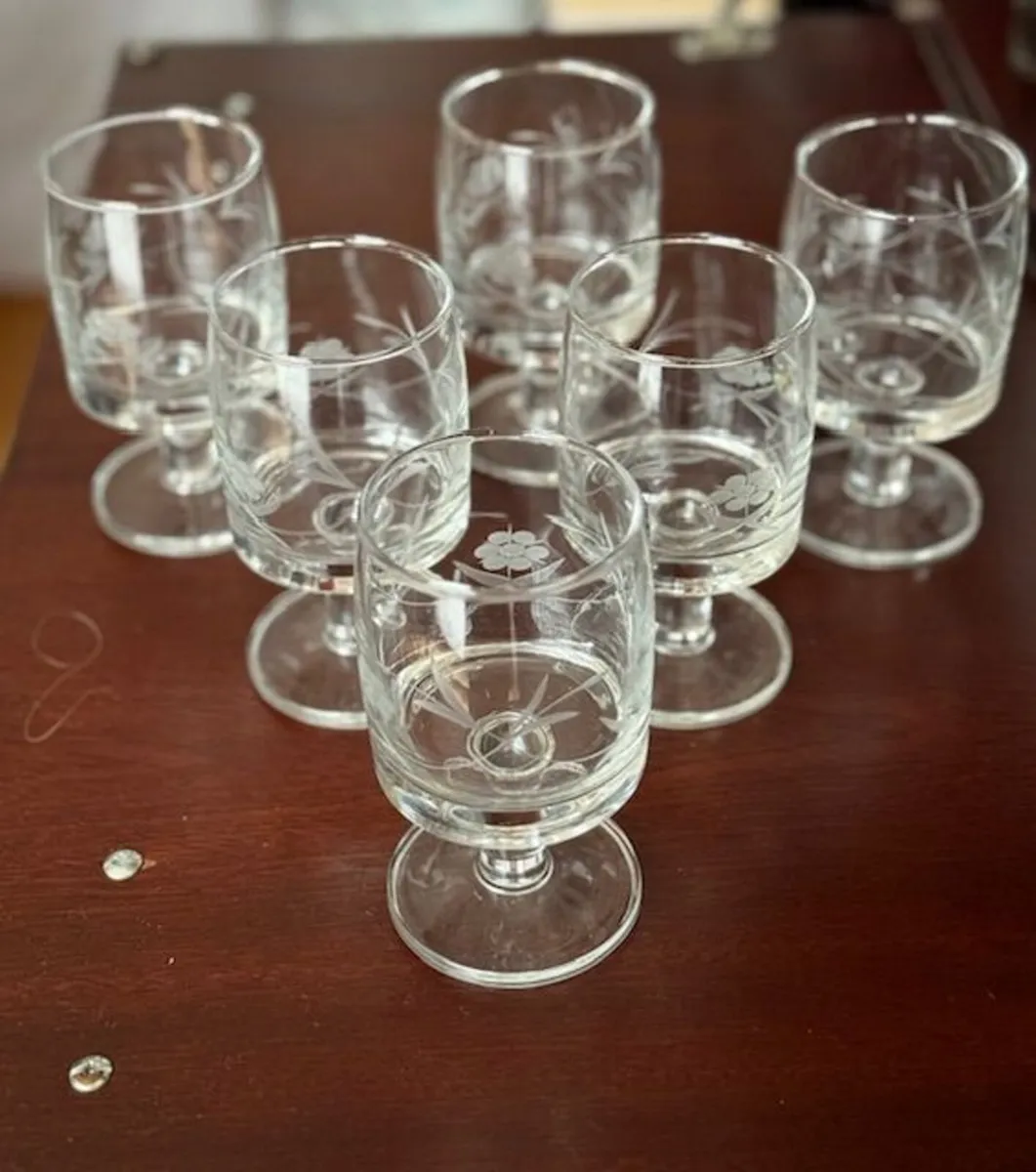 Glasses - Image 1
