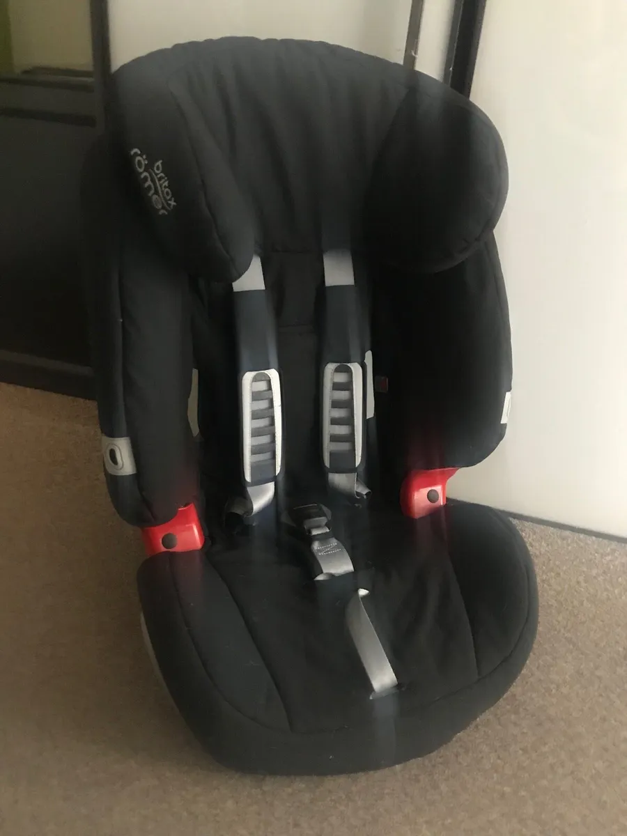Britax Car seat - Image 1