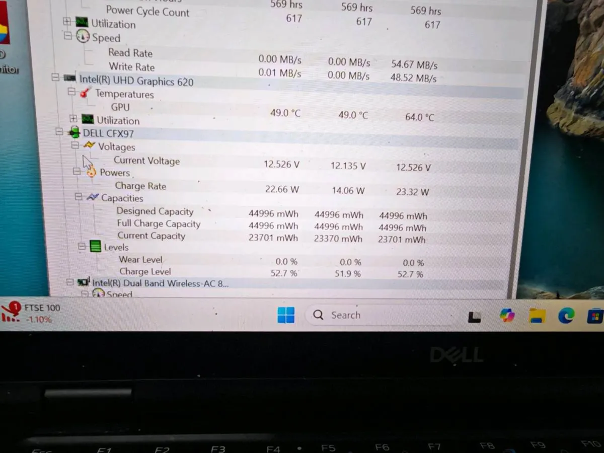 Dell Latitude 7390 2-in-1 i7 / 16GB RAM / Touchscr - Image 4