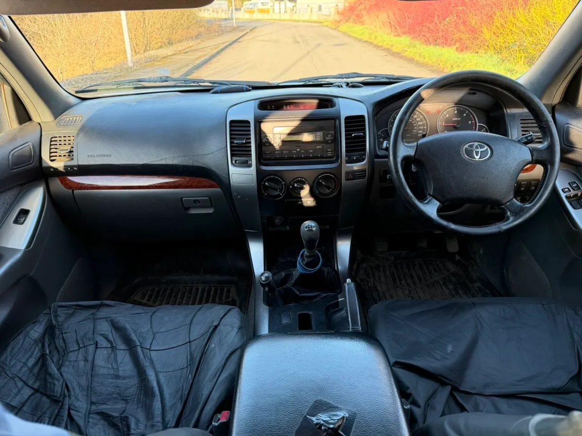 Toyota Landcruiser - Image 2