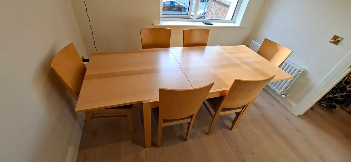 extending dining table and 6 chairs - Image 4