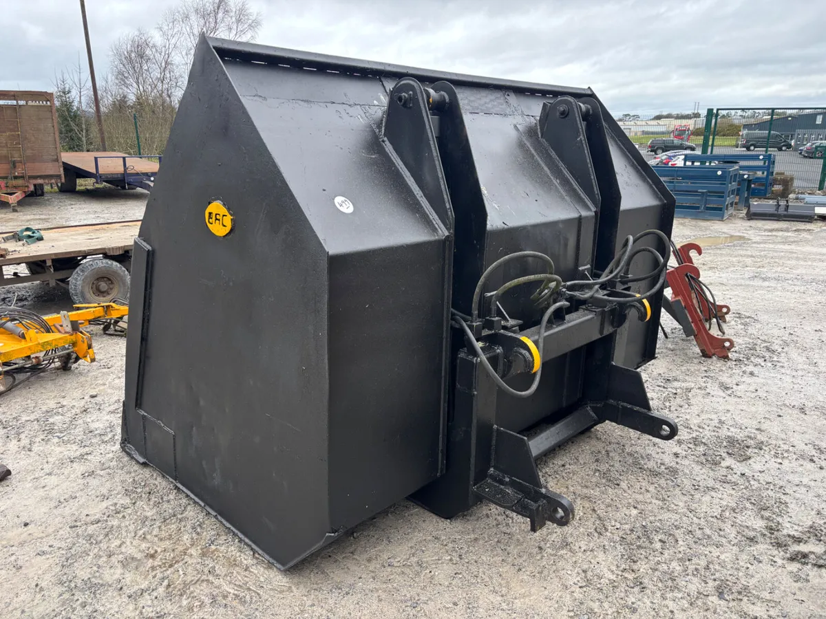 Attachments & Other Farm Equipment Auction - Image 4