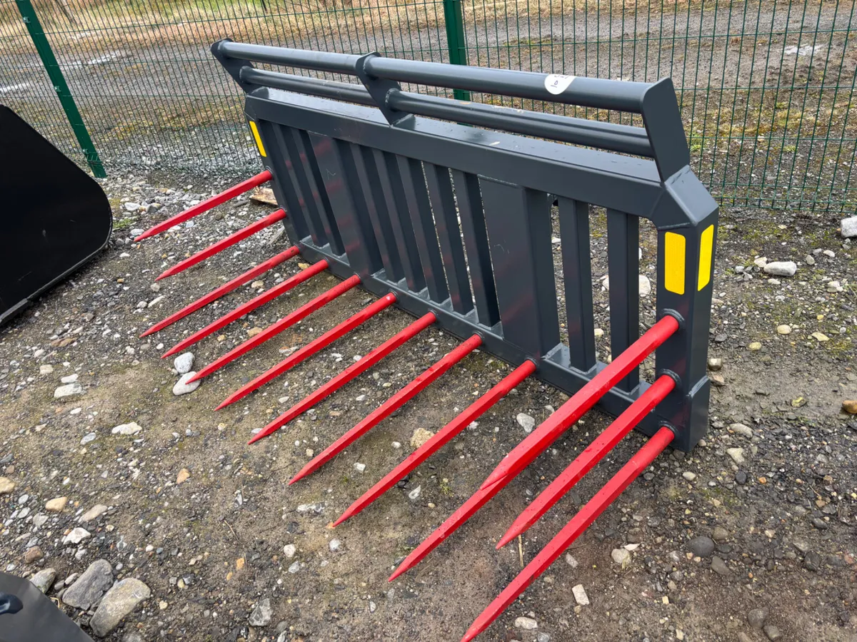 Attachments & Other Farm Equipment Auction - Image 2