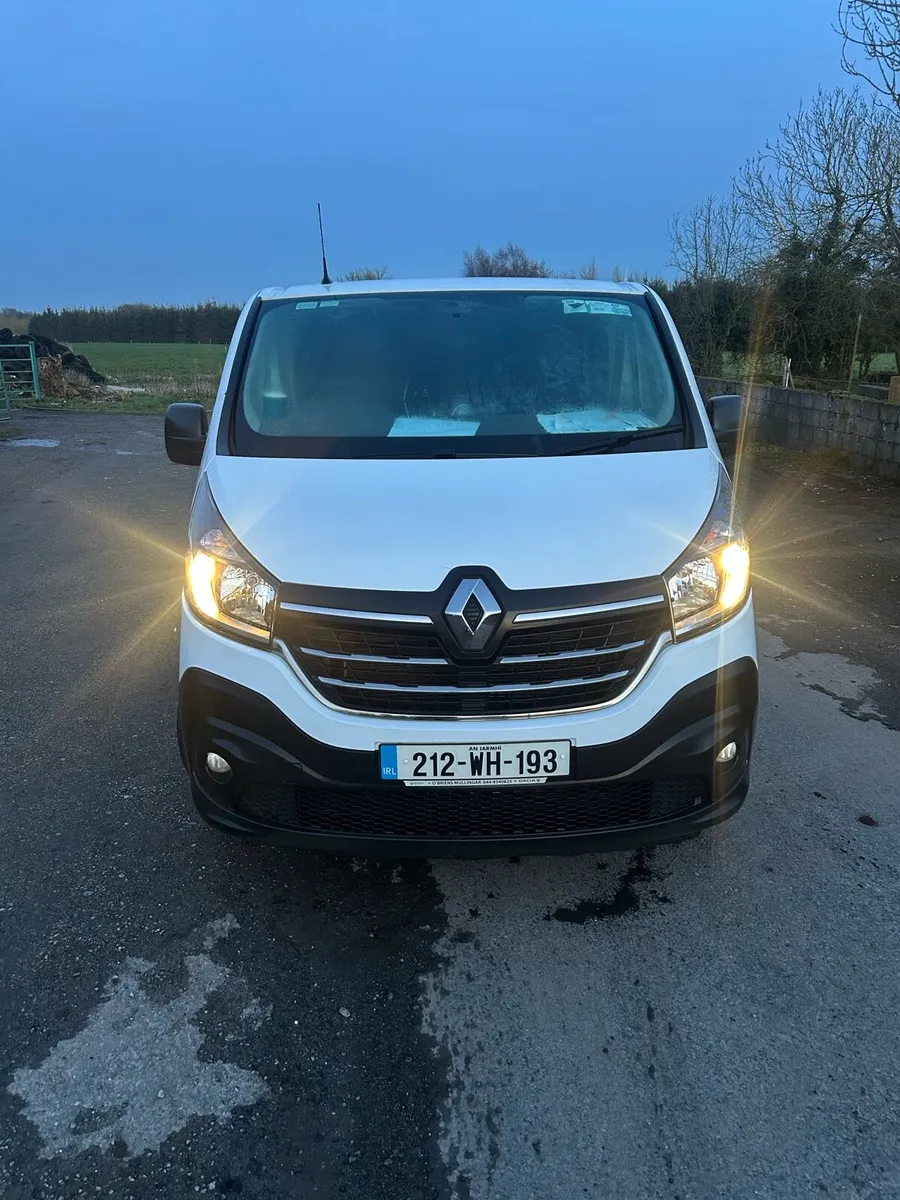 Crewcab Renault traffic - Image 2