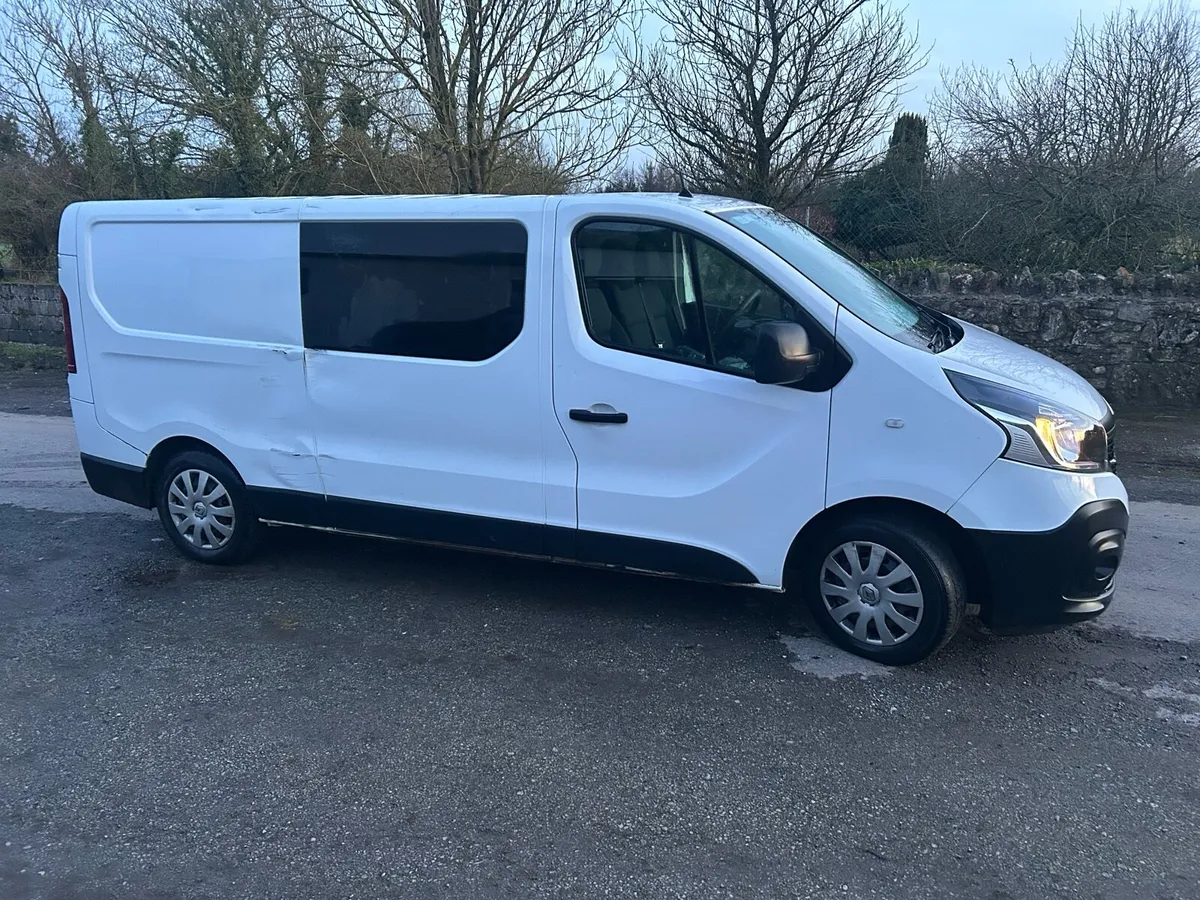 Crewcab Renault traffic - Image 3