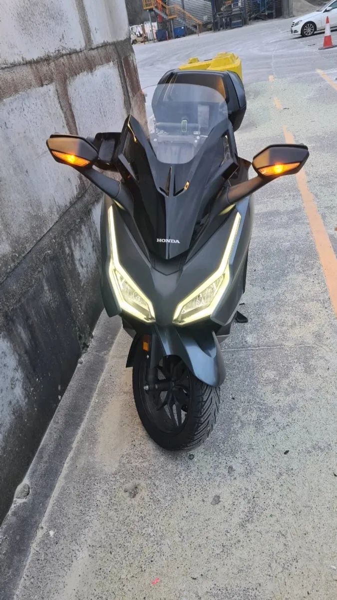 HONDA FORZA 350 - Image 1