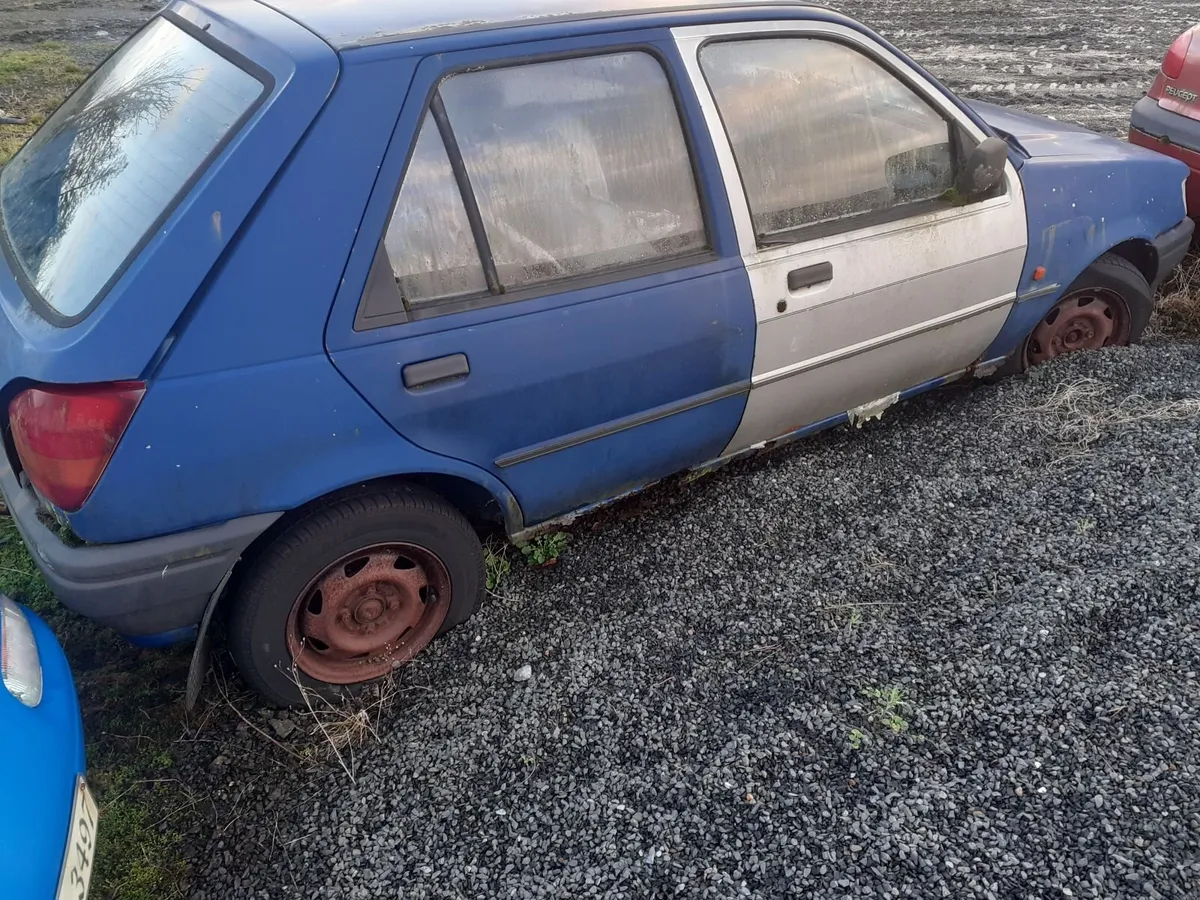 Bonnet  bumper  hatchback door - Image 1