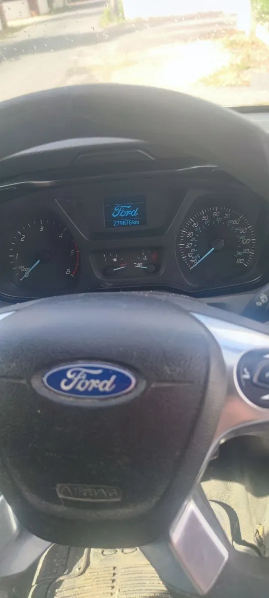 Ford Transit 2015 - Image 2