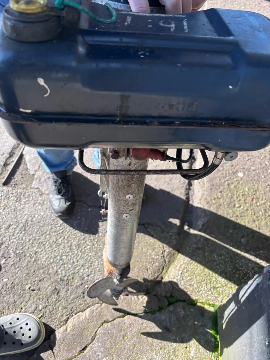 Seagull Outboard Motor - Image 3
