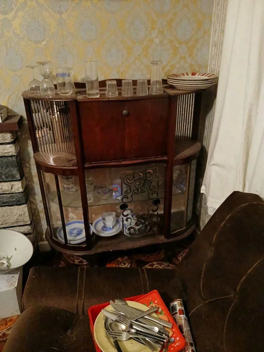 House clearance - Image 1