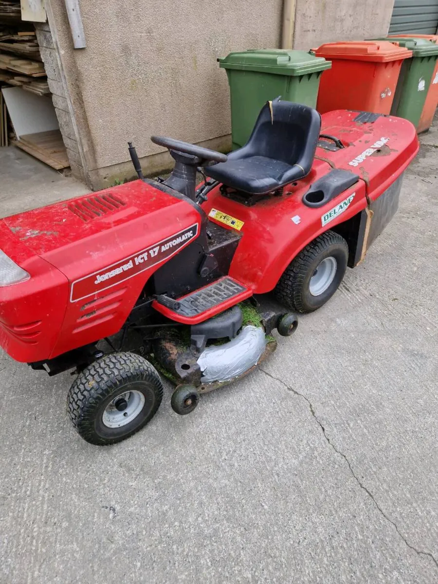 Ride on. Lawnmower - Image 3