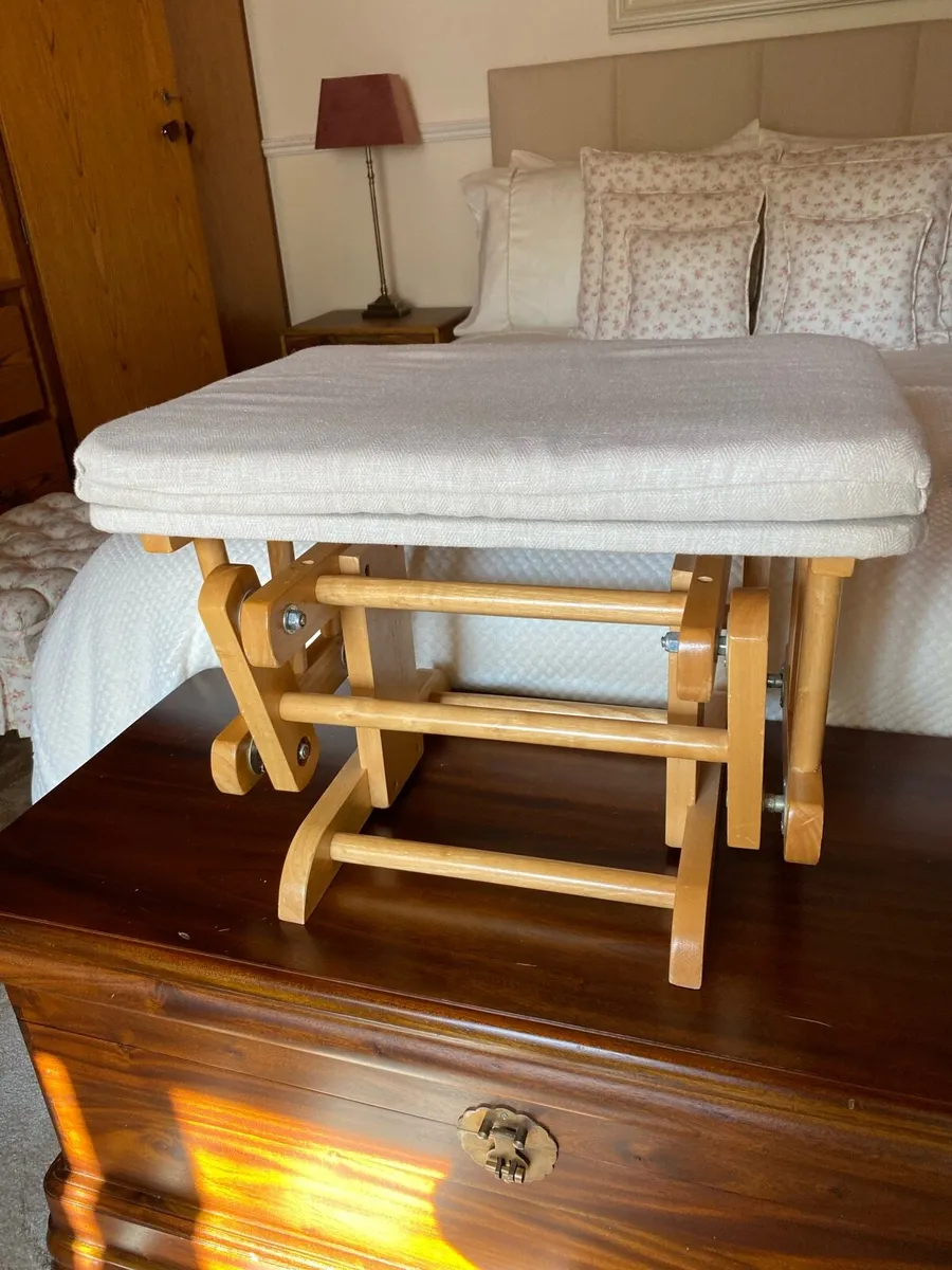 Rocking Chair - Image 2