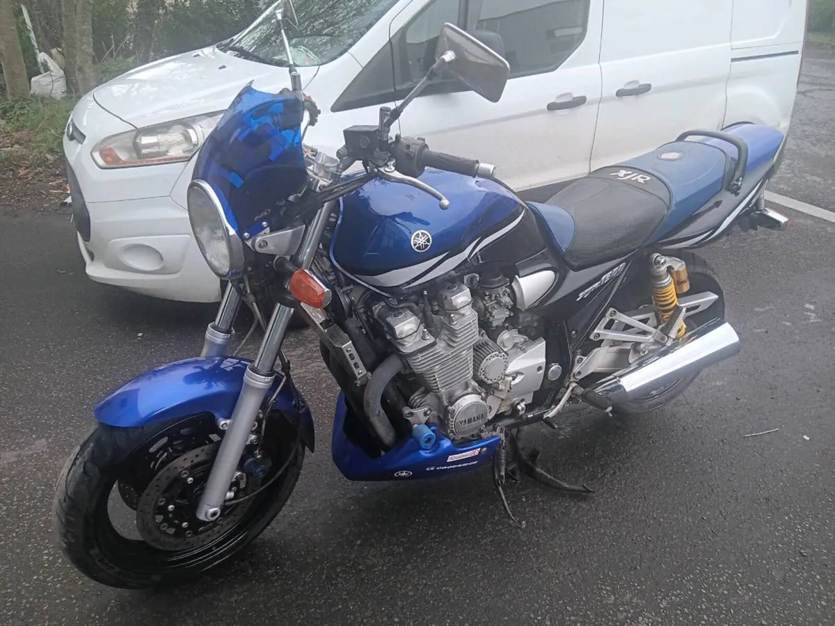 Yammaha xjr 1300 - Image 1